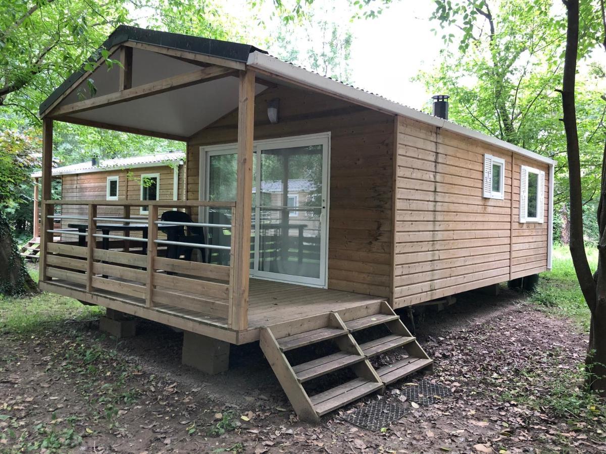 Camping Du Lion Bourg-Saint-Andéol المظهر الخارجي الصورة