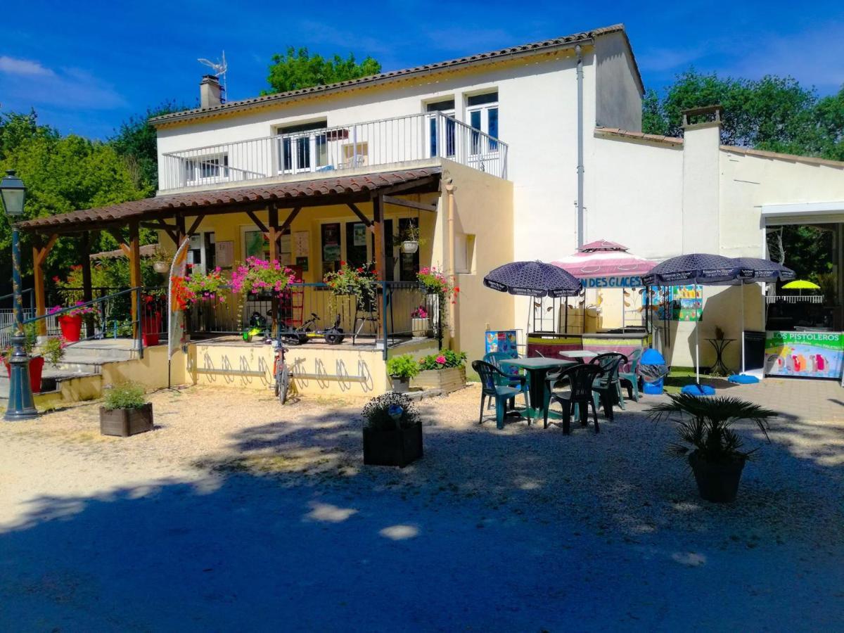 Camping Du Lion Bourg-Saint-Andéol المظهر الخارجي الصورة